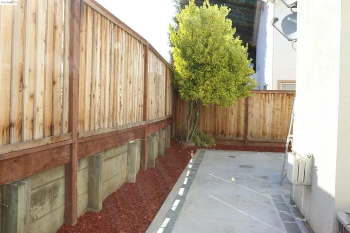 3136 Boulders Ct, Richmond, California 94806