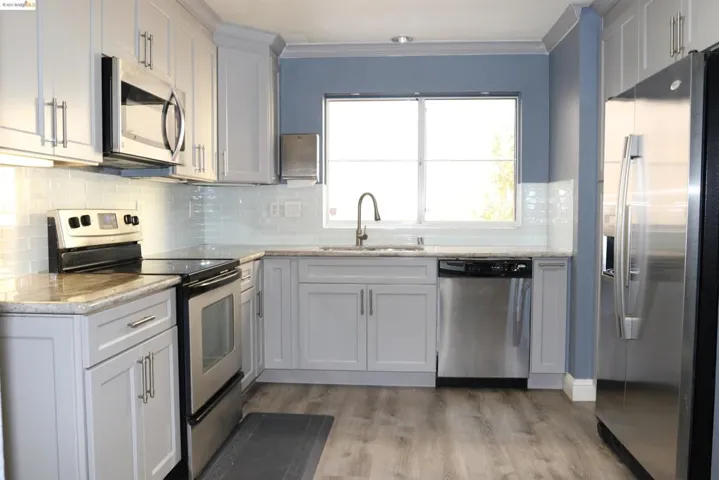 3136 Boulders Ct, Richmond, California 94806