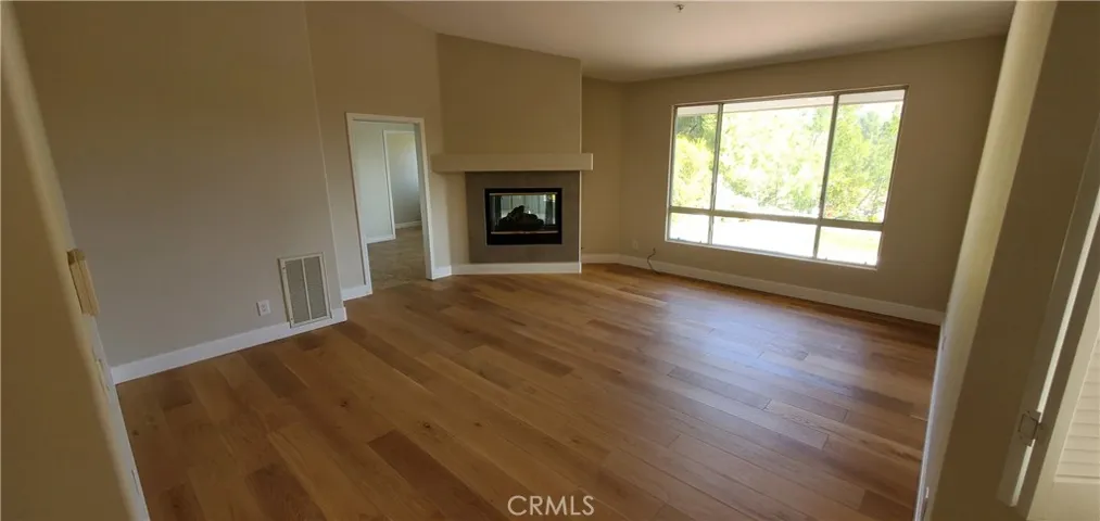 12652 Classics Drive, Granada Hills, California 91344
