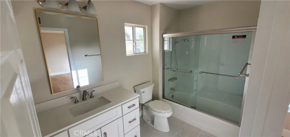12652 Classics Drive, Granada Hills, California 91344