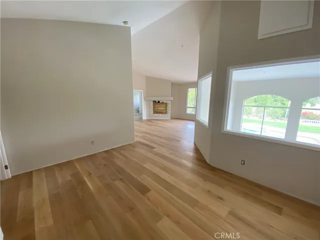 12652 Classics Drive, Granada Hills, California 91344