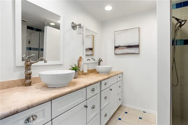 5440 W 138th Place, Hawthorne, California 90250