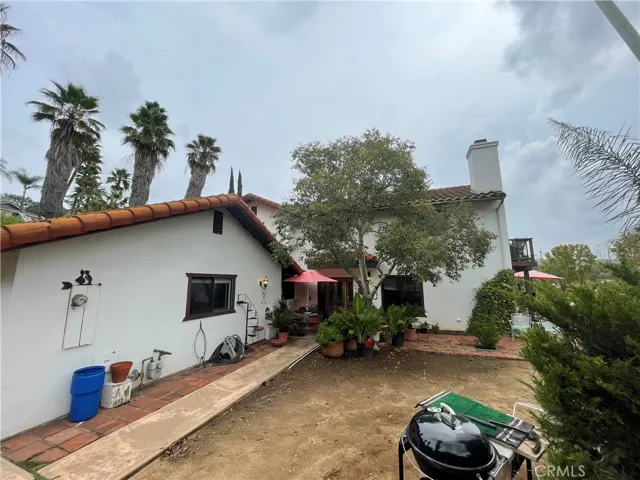 2540 Gird Road, Fallbrook, California 92028