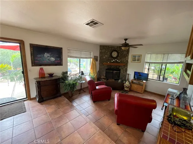 2540 Gird Road, Fallbrook, California 92028