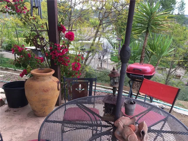 2540 Gird Road, Fallbrook, California 92028