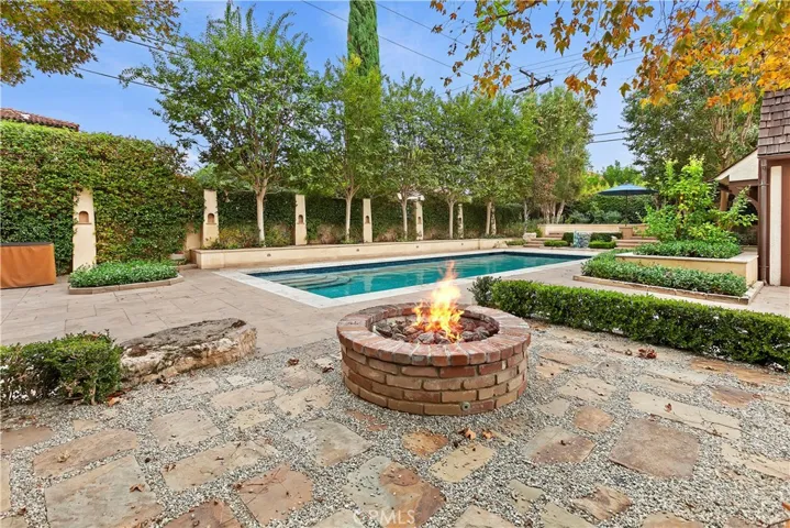 1820 Saint Albans Road, San Marino, California 91108