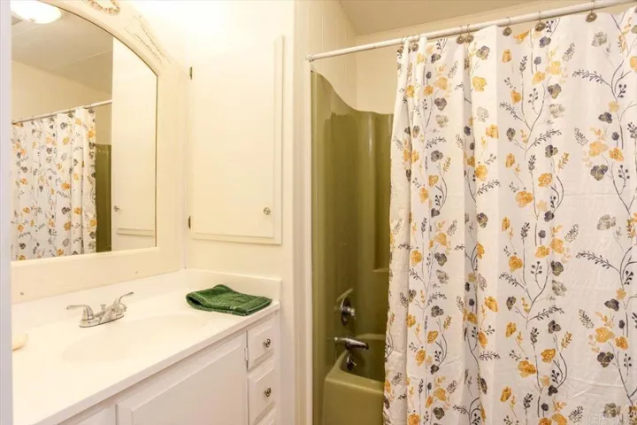 29013 Via Playa Del Rey, Murrieta, California 92563