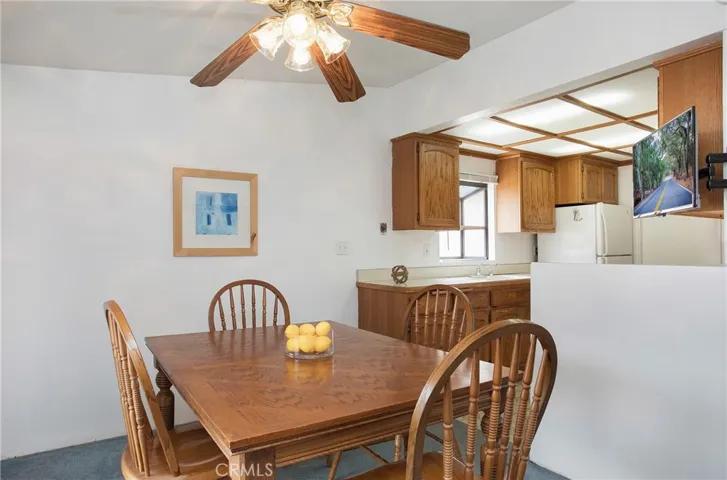 Dining room into the kitchen