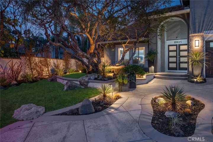 19925 Paseo Luis, Yorba Linda, California 92886