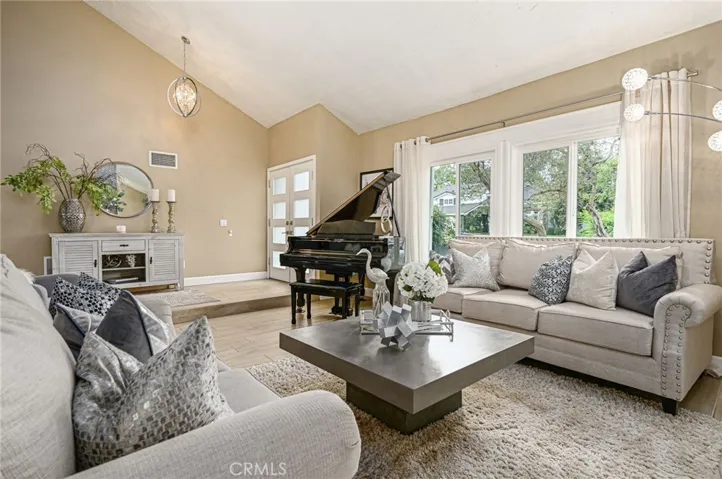 19925 Paseo Luis, Yorba Linda, California 92886