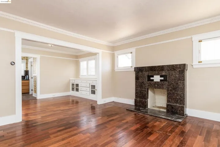 244 W 10th St, Pittsburg, California 94565