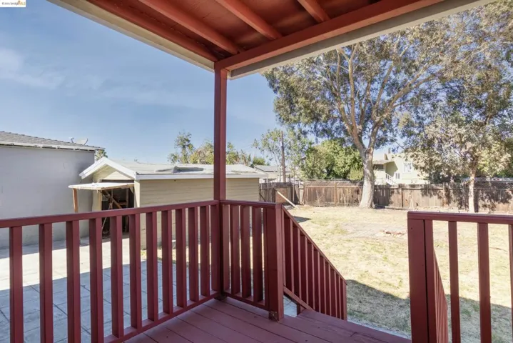 244 W 10th St, Pittsburg, California 94565