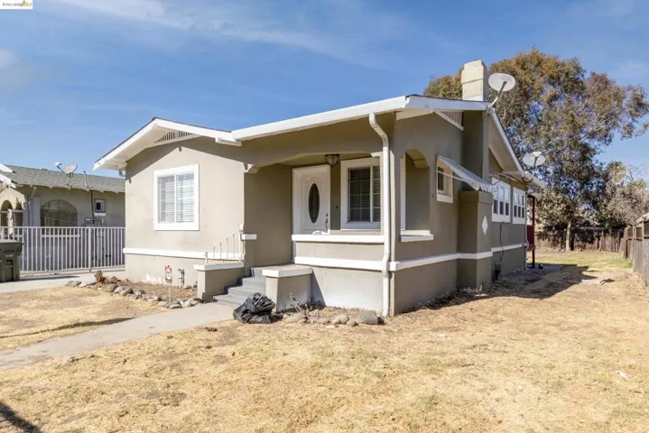 244 W 10th St, Pittsburg, California 94565