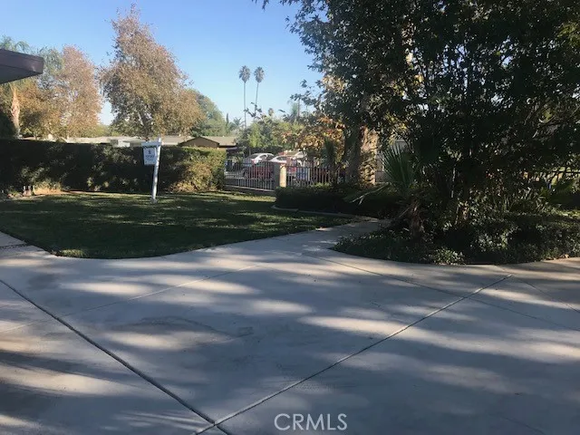 Front driveway view