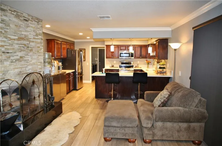 1039 Park Avenue, San Jacinto, California 92583