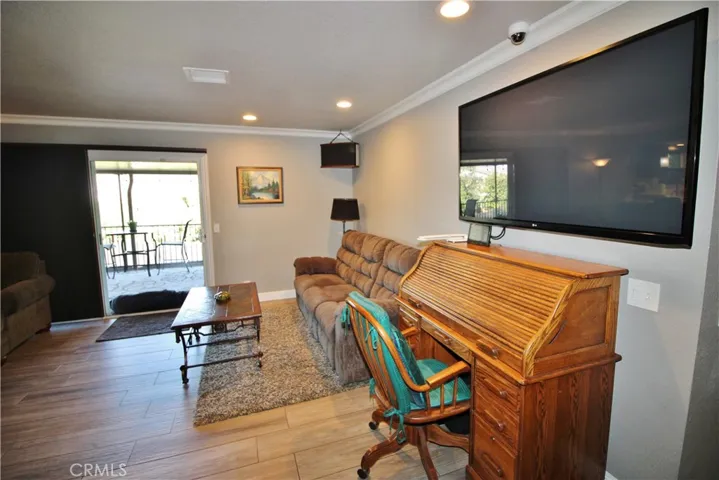 1039 Park Avenue, San Jacinto, California 92583