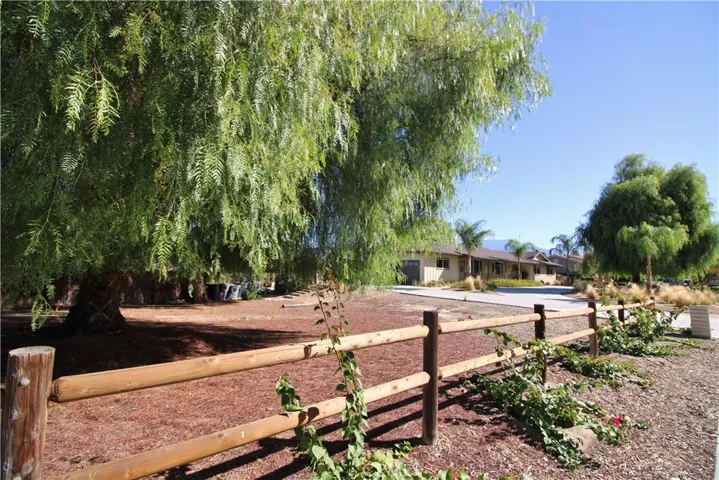 1039 Park Avenue, San Jacinto, California 92583