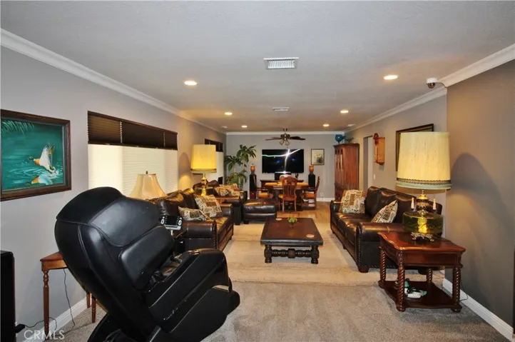 1039 Park Avenue, San Jacinto, California 92583