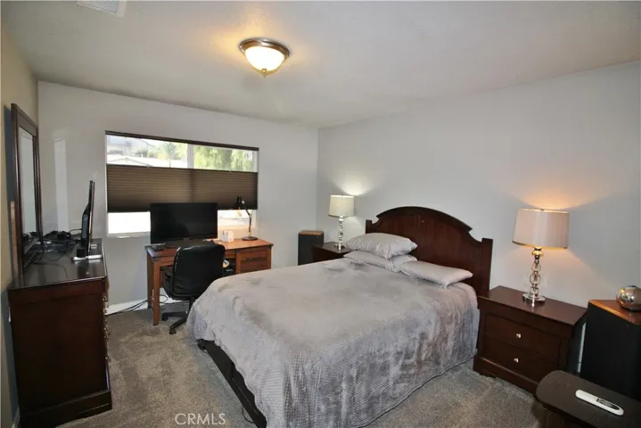 1039 Park Avenue, San Jacinto, California 92583