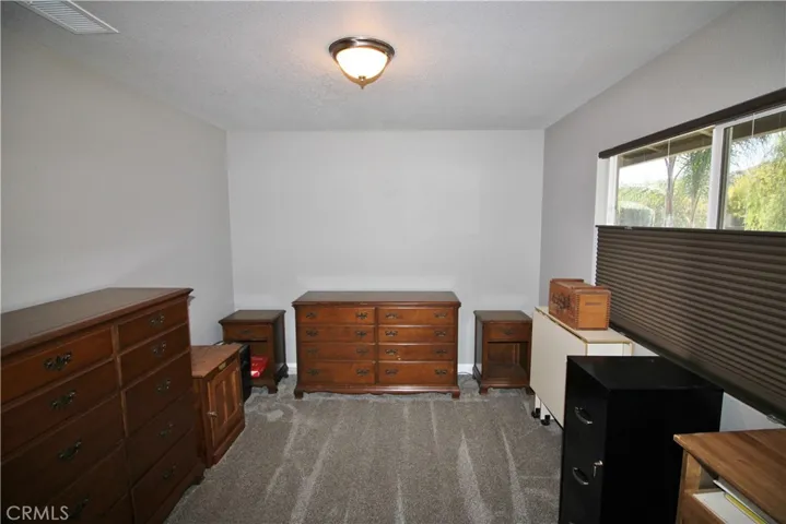 1039 Park Avenue, San Jacinto, California 92583