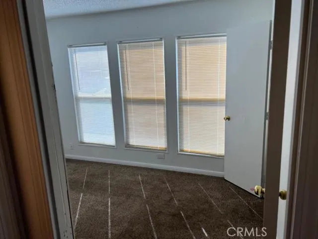 24958 Camino Del Norte, Barstow, California 92311