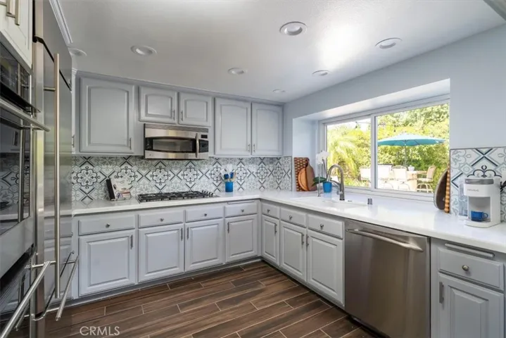 25785 Miguel Court, Valencia, California 91355