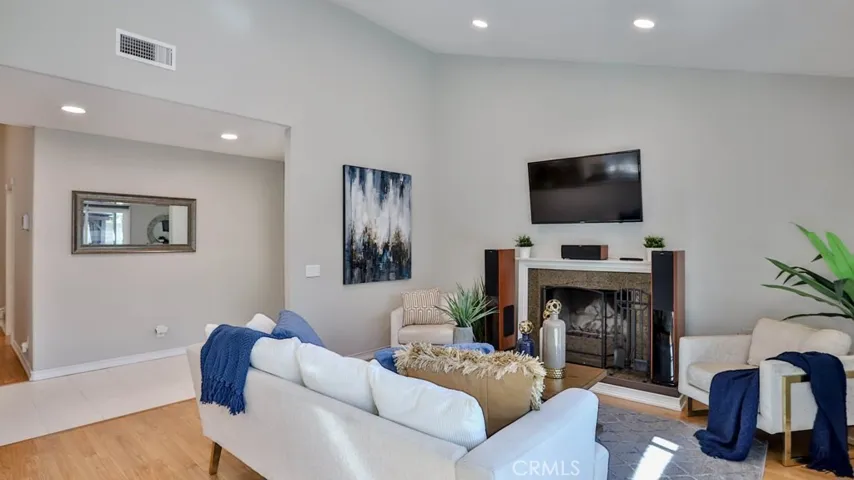 22516 Aliso Park Drive, Lake Forest, California 92630