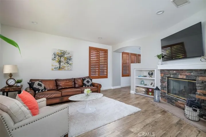 27611 Olive Mill Court, Valencia, California 91354