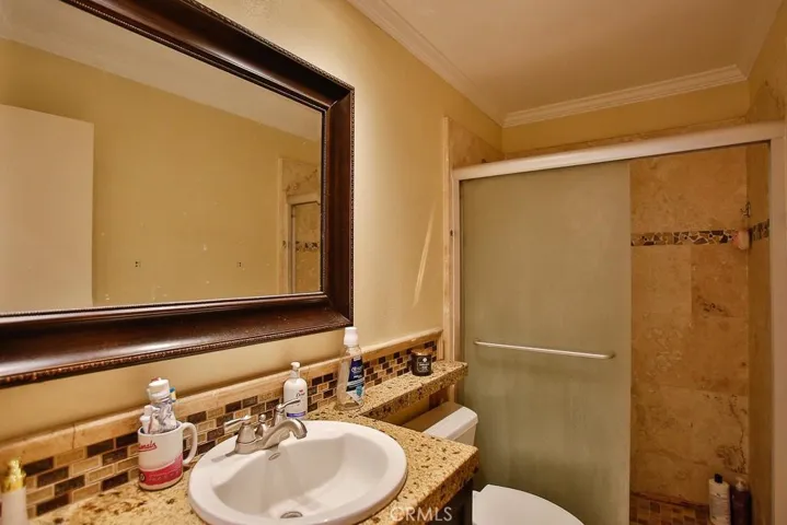 1040 W Macarthur Boulevard 85, Santa Ana, California 92707