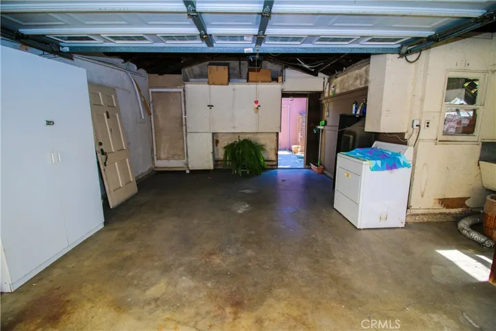 8640 Evergreen Avenue, South Gate, California 90280