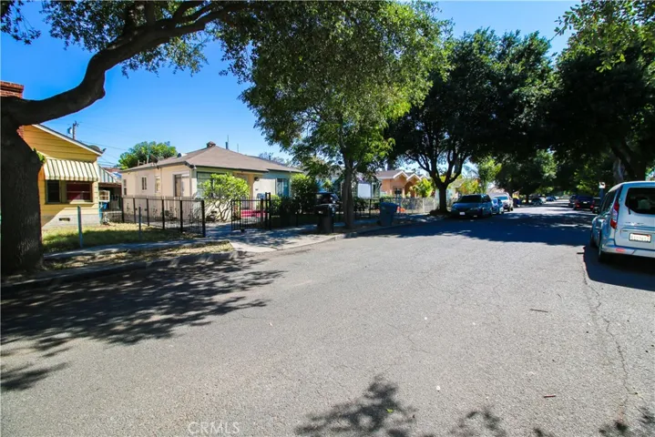 8640 Evergreen Avenue, South Gate, California 90280