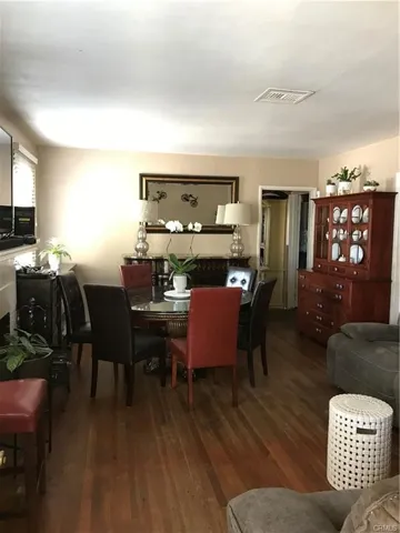 5703 Cleon Avenue, North Hollywood, California 91601