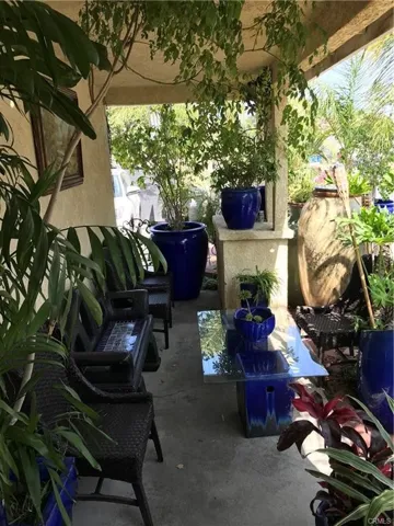 5703 Cleon Avenue, North Hollywood, California 91601
