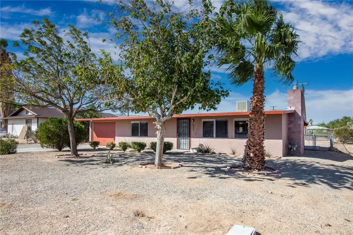 5942 La Buena Tierra Avenue, 29 Palms, California 92277