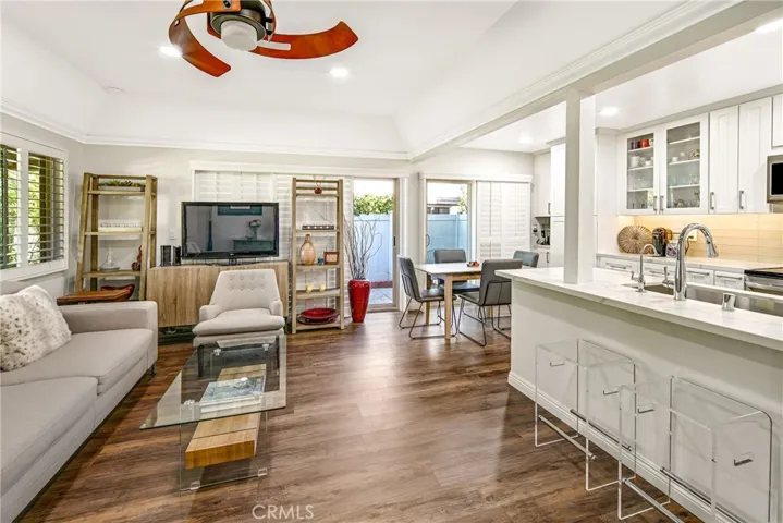 1217 Landsburn Circle, Westlake Village, California 91361