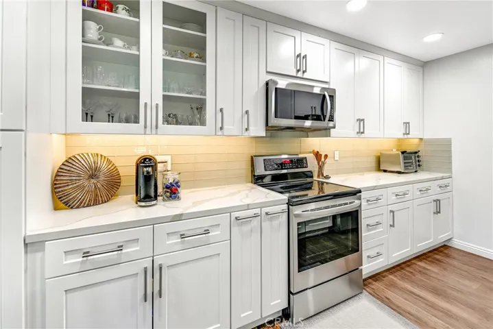 1217 Landsburn Circle, Westlake Village, California 91361