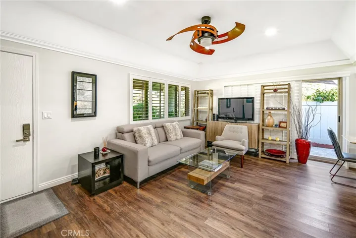 1217 Landsburn Circle, Westlake Village, California 91361