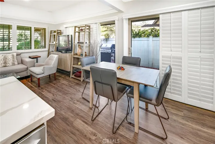 1217 Landsburn Circle, Westlake Village, California 91361