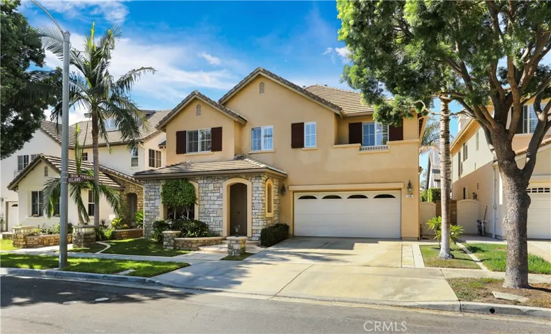 19 Delano, Irvine, California 92602