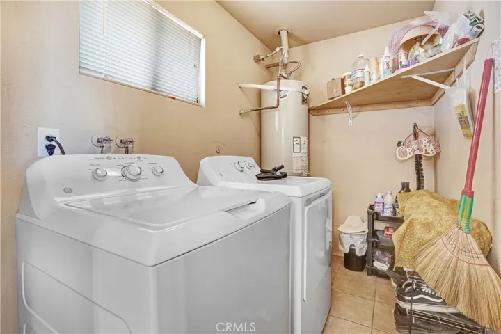 21910 Ramona, Apple Valley, California 92307