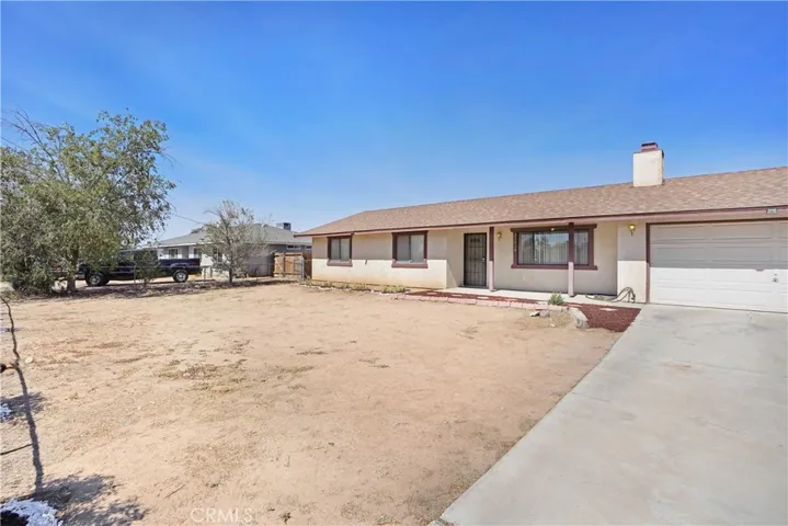 21910 Ramona, Apple Valley, California 92307