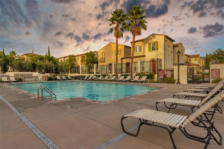 11255 Paseo Mirasol 24, Porter Ranch, California 91326