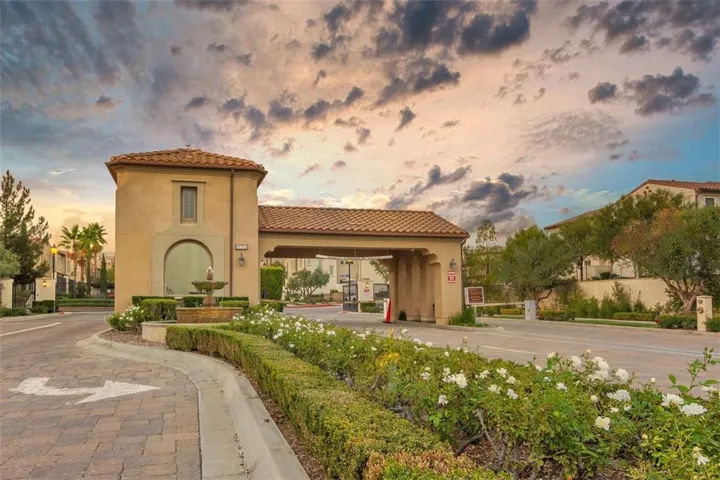 11255 Paseo Mirasol 24, Porter Ranch, California 91326