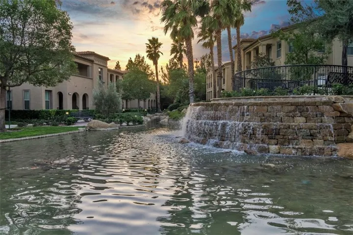 11255 Paseo Mirasol 24, Porter Ranch, California 91326