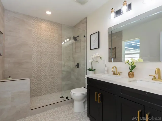 9439 Alto Dr, La Mesa, California 91941