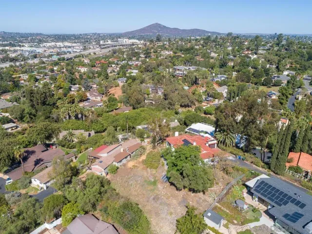 9439 Alto Dr, La Mesa, California 91941