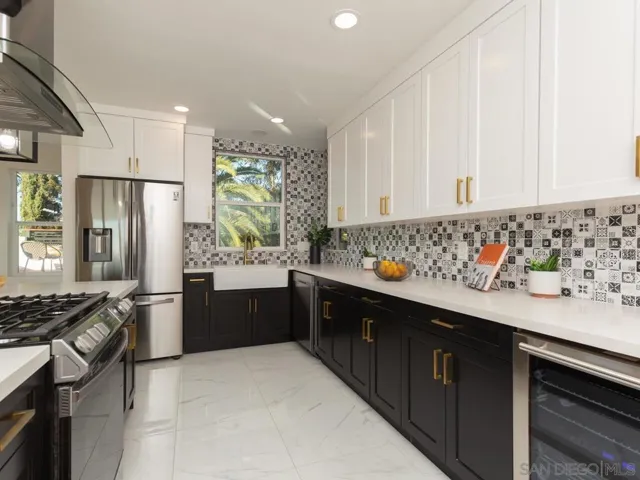 9439 Alto Dr, La Mesa, California 91941
