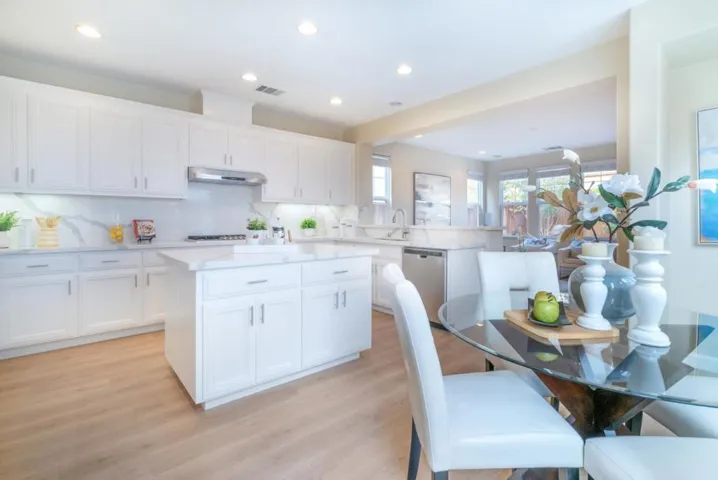 , Santa Clara, California 95054