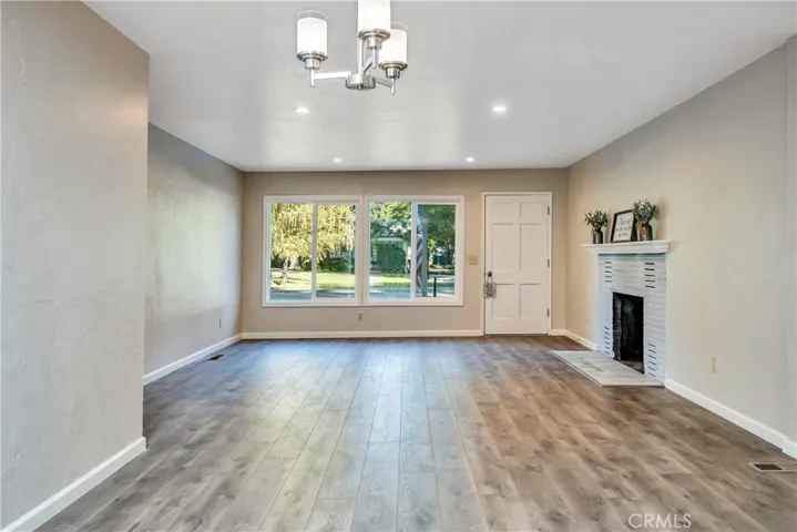 1375 N Main Street, Lakeport, California 95453