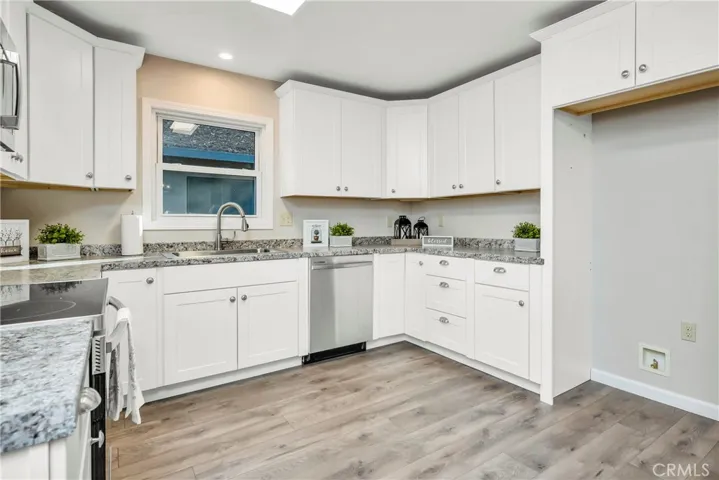 1375 N Main Street, Lakeport, California 95453
